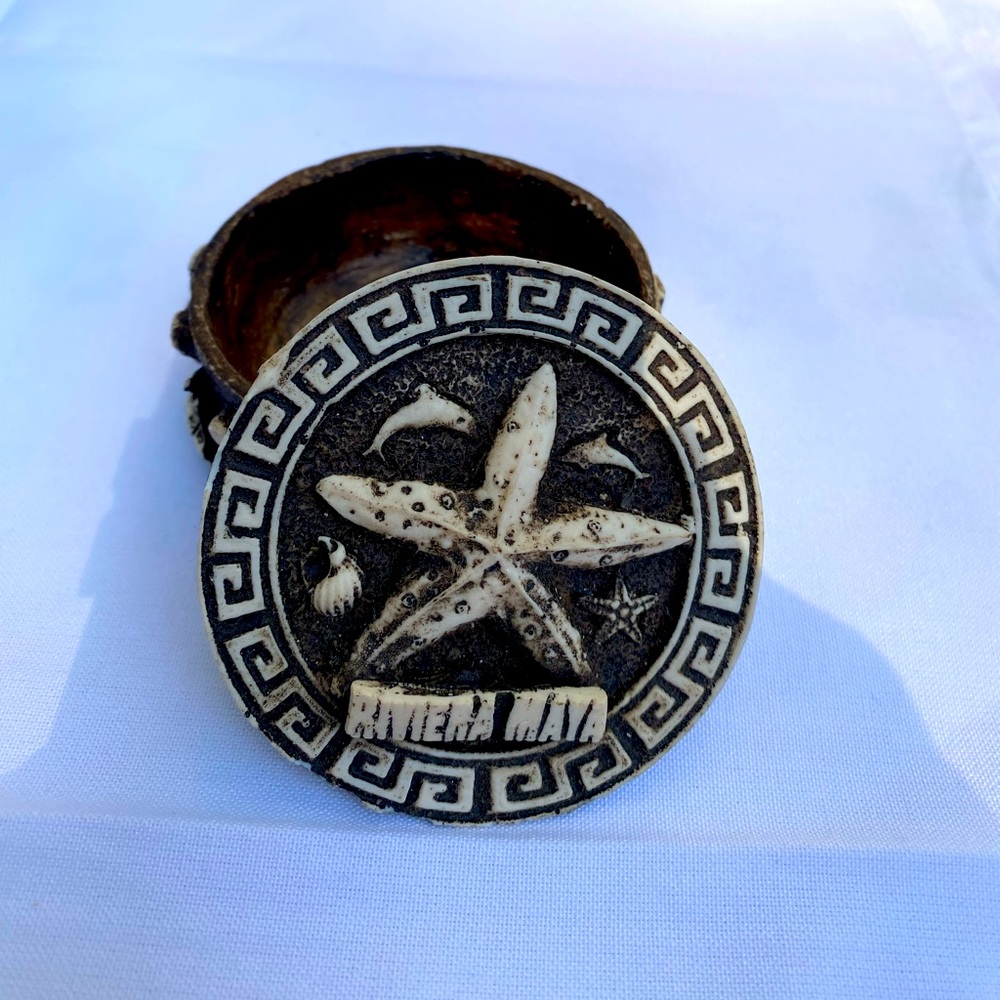 Hand painted Trinket or Jewelry Box with the text ‘Riviera Maya’
